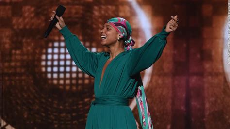 Alicia Keys Grammys Host Hits Perfect Notes Cnn