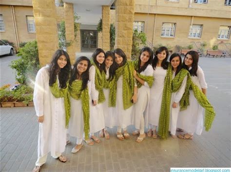 Indian College Girl Hot And Unseen Photos Strata Barhaa
