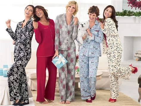 7 Creative Slumber Party Ideas That Will Put Girly Movies To Shame