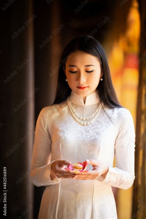 ho chi minh city vietnam portrait women in white ao dai vietnam the