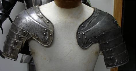pauldrons  pinterest pauldron armour  armors