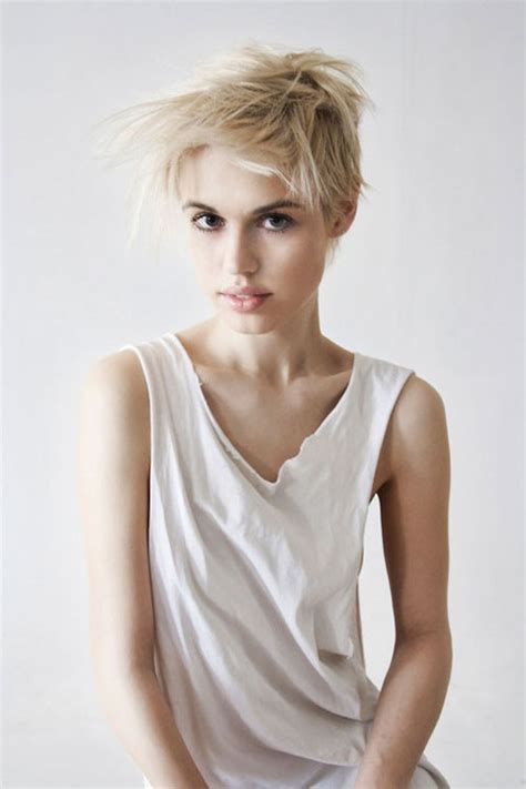 20 Blonde Hairstyles For Short Hair