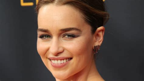 emilia clarke defends game of thrones sex scenes by saying people f