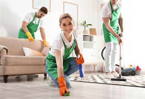 hire  professional cleaning company  cleaning people ri