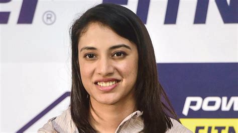 smriti mandhana wins icc women s cricketer of the year award