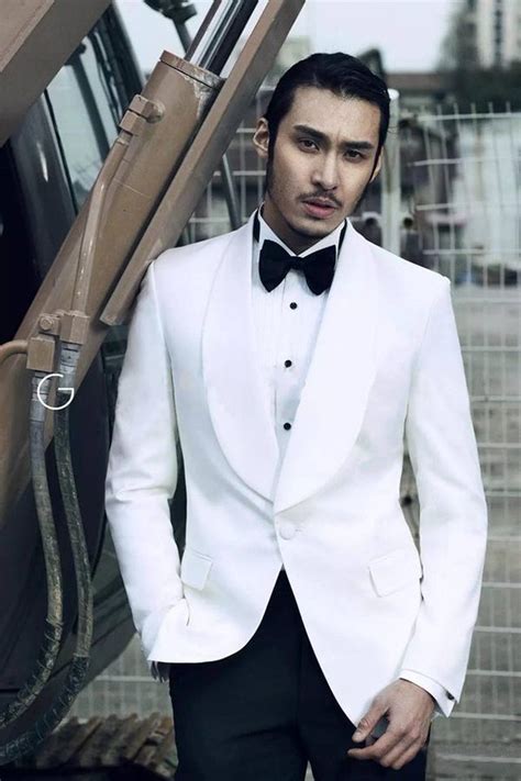 High Quality White Mens Suits Groom Tuxedos Groomsmen Wedding Party