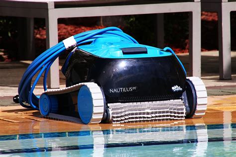 dolphin nautilus cc automatic robotic pool cleaner  large capacity top load filter basket