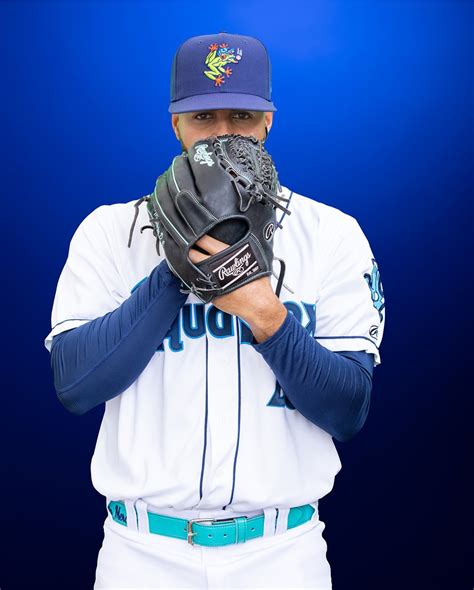 everett aquasox on twitter dang we look good in our home white