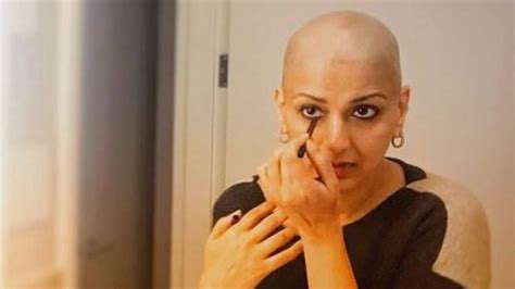 Sonali Bendre Bollywood Stars Cancer Posts Inspires India Fans Bbc News