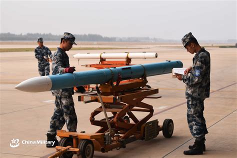 fighter jets    clock flight training china military