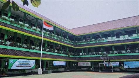Review Sekolah Menengah Kejuruan Smkn 46 Jakarta Majalah Sunday