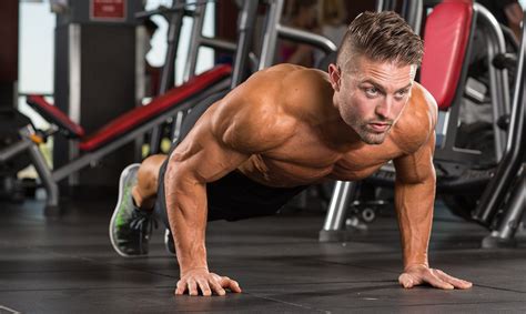 ask the ripped dude what s an effective bodyweight workout