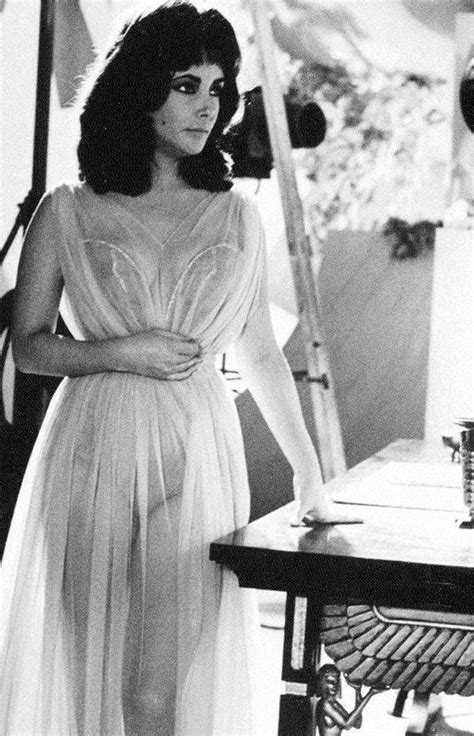 presidentselina elizabeth taylor during the production of cleopatra 1963 Актрисы Элизабет