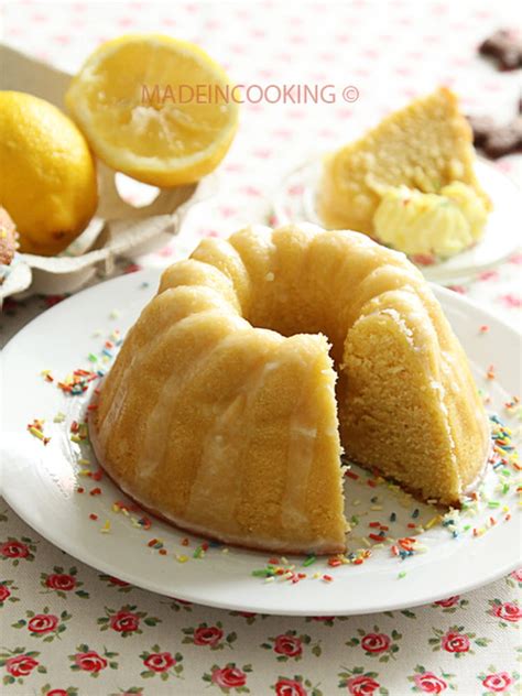 Recette De Gâteau Moelleux Au Citron Avec Glaçage La Recette Facile