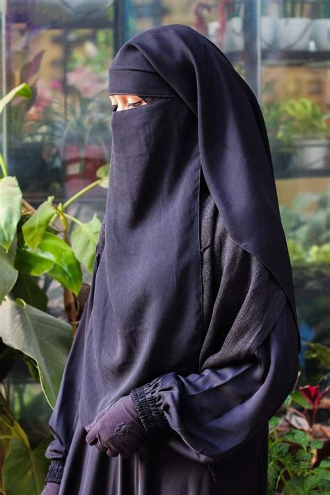 Pin By Nadirsha Hussain On Elegant Hijab Fashion