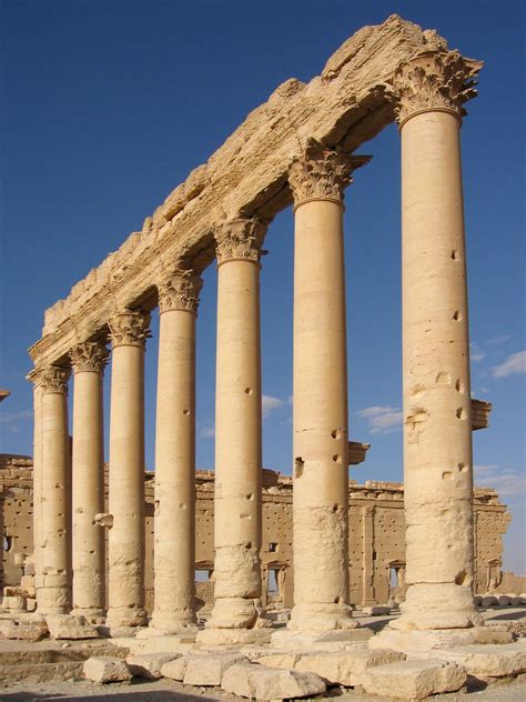 greek columns  architecture