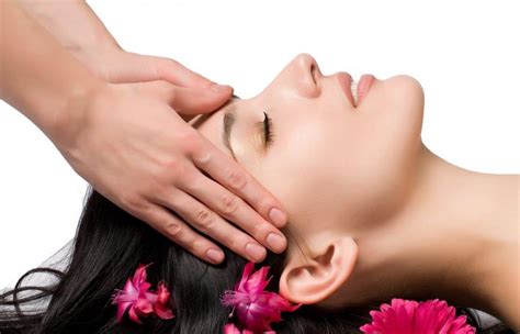 shoulder head massage  nepal head massage shoulder massage