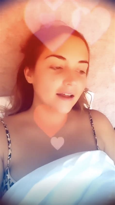 jacqueline jossa says she can t wait to get home to husband dan