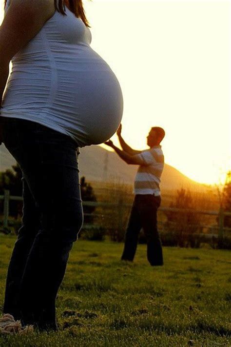 these creative maternity photos will totally make you do a double take