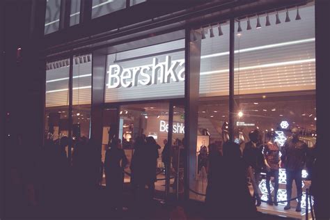 carrusel  stop bershka london