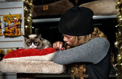 Grumpy Cat’s Worst Christmas Ever On Dvd {giveaway}