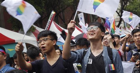 Taiwan S Same Sex Marriage Ruling Gives Asian Neighbors Hope