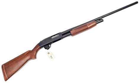 sold  auction mossberg   gauge shotgun