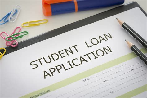qualify  student loans    bad credit