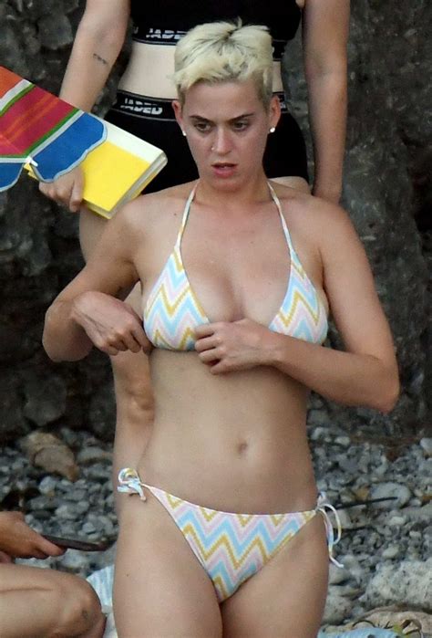 katy perry parties with her friends in a bikini at the beach in amalfi coast italy