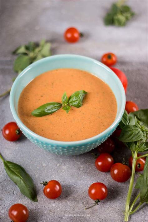 geroosterde tomatensoep met basilicum foodie feest tomatensoep tomaten basilicum soep