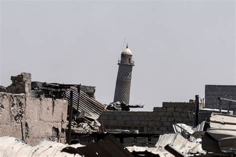 isis destroys historic al nuri mosque  mosul iraqi military  nbc news