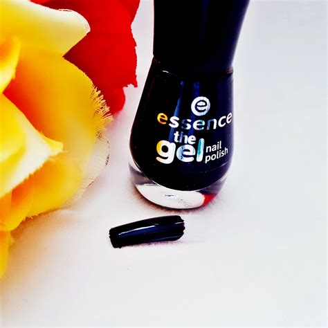 essence the gel nail polish black is black nagellack