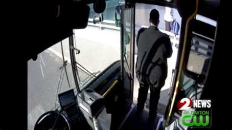Ohio Bus Driver Saves Woman From Jumping Off Bridge Cnn