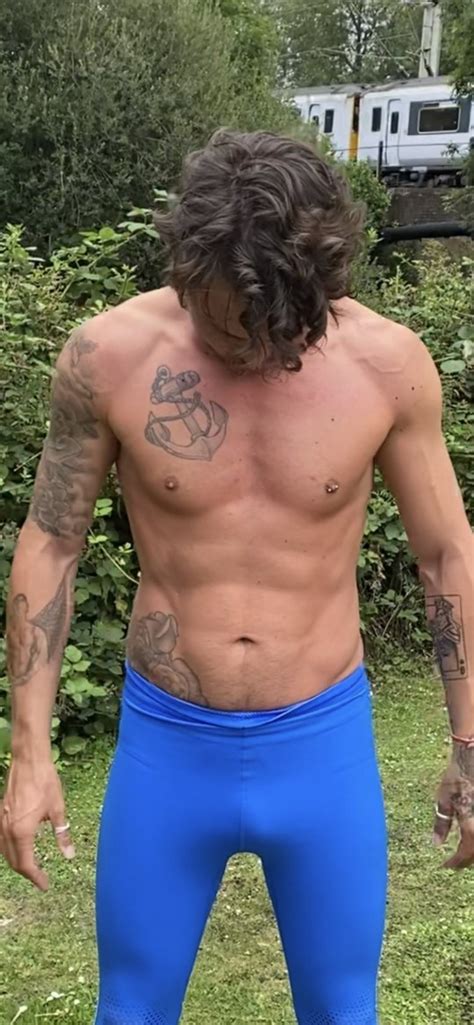 Towies Bobby Norris Stuns Fans With Fitness Transformation Metro News