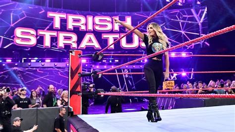 wwe evolution trish stratus steps back into ring to face spiritual