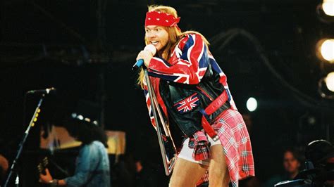 axl rose  left completely unchecked  guns  roses