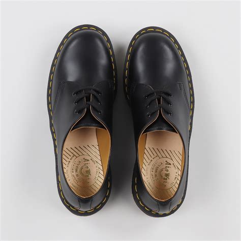dr martens mens leather vintage  boots shoes black quilon