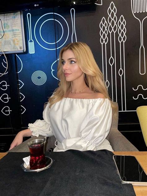 Laura Russian Escort In İstanbul 3