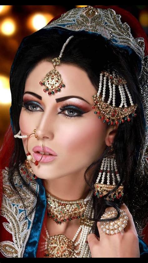 Pakistani Bridal Makeup Ideas For Girls Henna