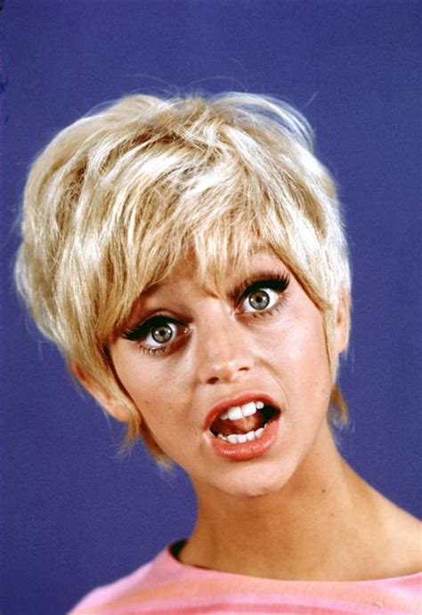 funny girl these vintage goldie hawn photos will make your day