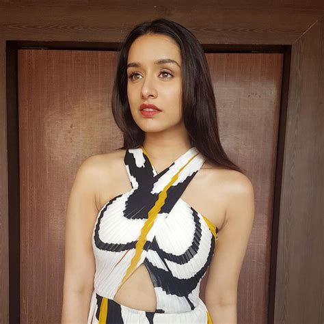 Shraddha Kapoor Looked Beautiful In Her Latest Summer Fashion Trend