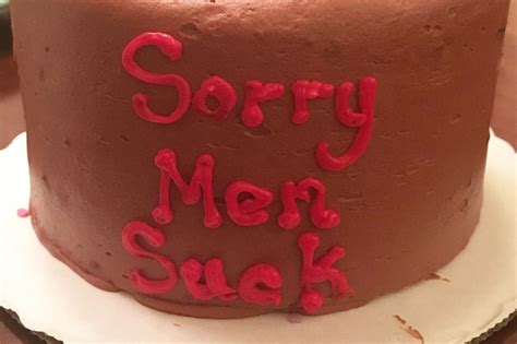 kevin smith gave his daughter a ‘sorry men suck cake and proves he is