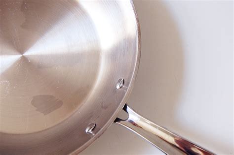clean burnt stainless steel pots  pans