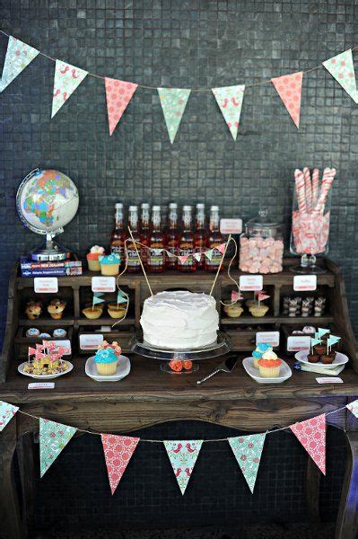 fun way to set up the dessert table {photo credit
