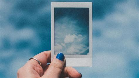 how to make photos look like polaroids without polaroids camera fotor