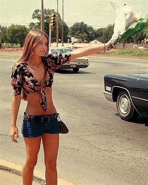 hot girls of the 70s 20 pics