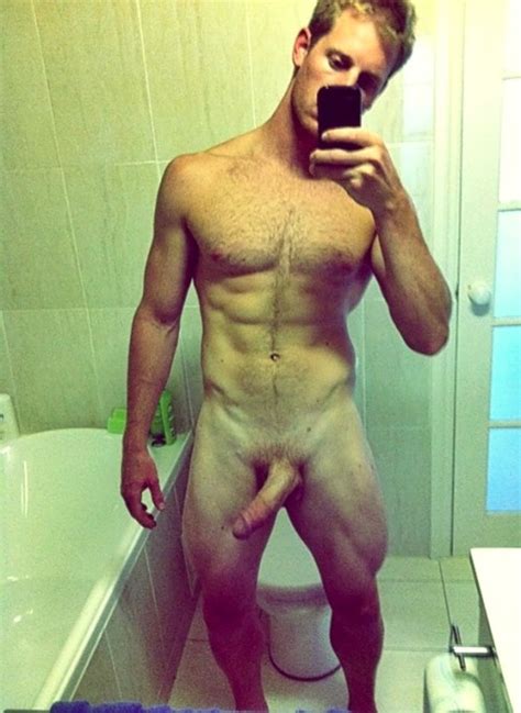 hung naked guy selfie long sex pictures
