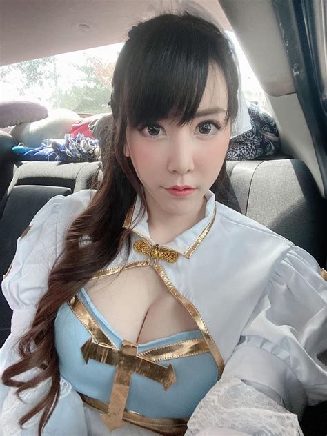 Read Ragnarok Mobile Eternal Love High Priest Cosplay