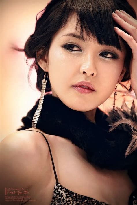 Kang Yui A Top Korean Race Queen And Model Asian Gallery