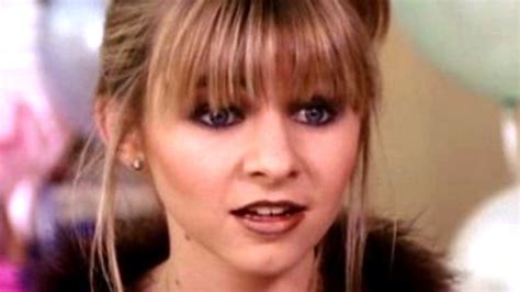You Ll Barely Recognize Lucy From 7th Heaven Now